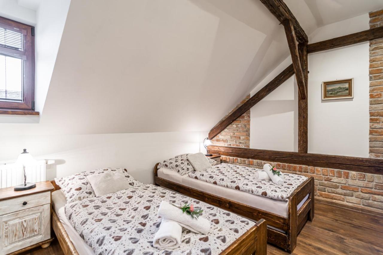 Apartmany In Veritas Mikulov Exterior photo